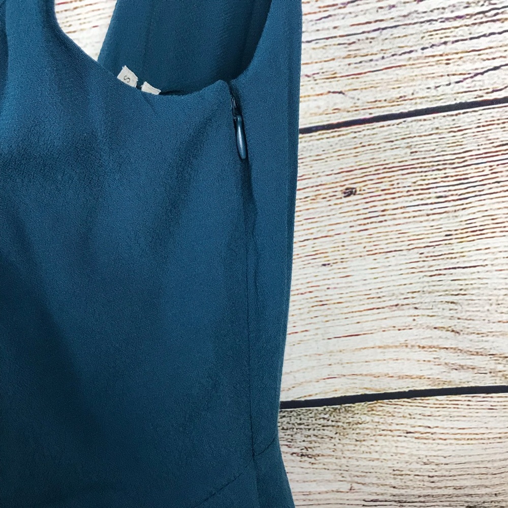 NWT Urban Outfitters romper shorts adjustable tie straps v-neck - Picture 5 of 7